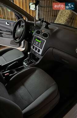 Универсал Ford Focus 2005 в 