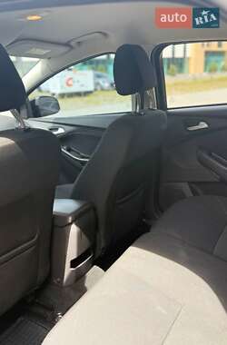 Хэтчбек Ford Focus 2016 в 