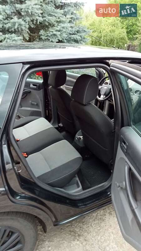 Ford Focus 2010