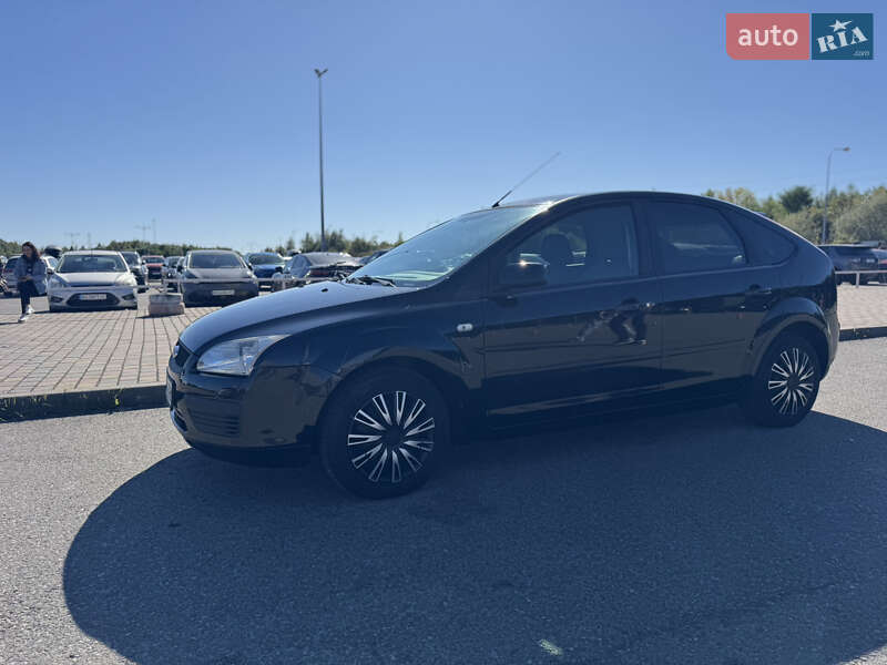 Хэтчбек Ford Focus 2007 в Львове