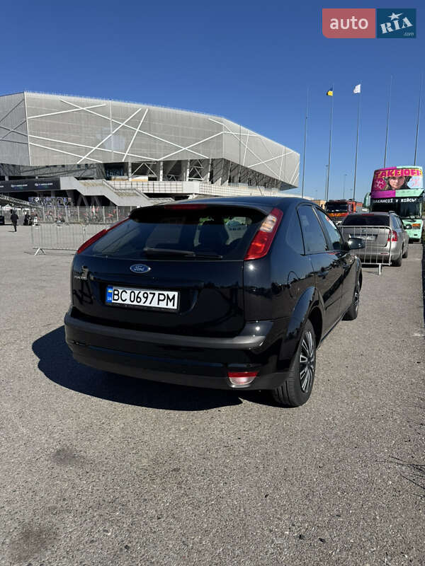 Хэтчбек Ford Focus 2007 в Львове