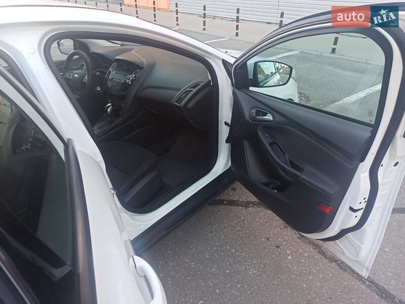 Седан Ford Focus 2015 в Харькове фото 10 Седан Ford Focus 2015 в Харькове