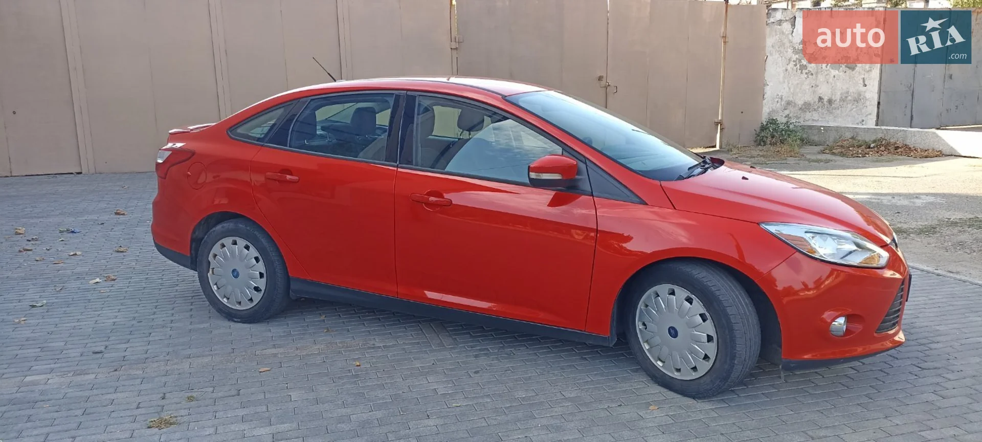 2011 Ford Focus - мініатюра 13