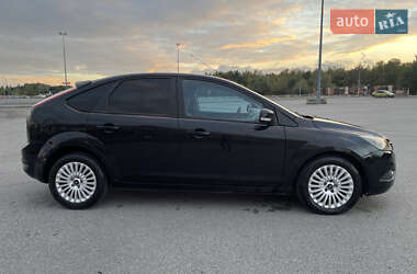 Хэтчбек Ford Focus 2008 в 