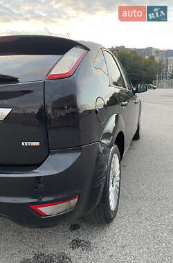 Хэтчбек Ford Focus 2008 в 