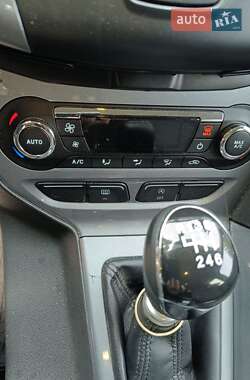 Универсал Ford Focus 2012 в 