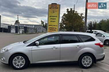Универсал Ford Focus 2014 в 