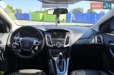 Седан Ford Focus 2014 в 