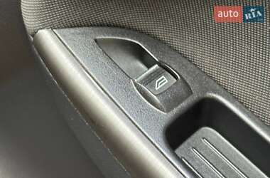Седан Ford Focus 2013 в 