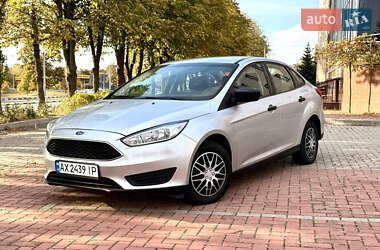Седан Ford Focus 2016 в 
