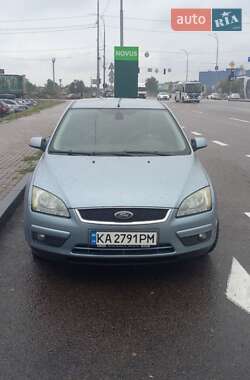 Хэтчбек Ford Focus 2006 в Киеве