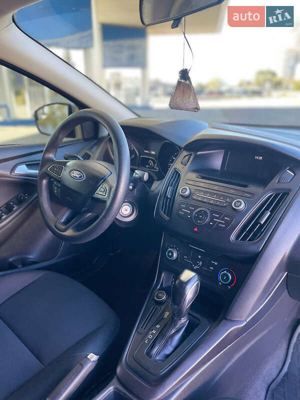 Седан Ford Focus 2016 в Запорожье