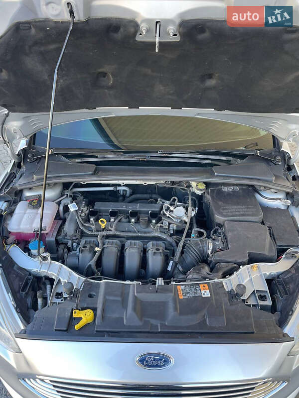 Седан Ford Focus 2016 в Запорожье