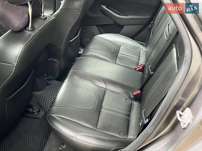 Хэтчбек Ford Focus 2011 в Киеве фото 24 Хэтчбек Ford Focus 2011 в Киеве