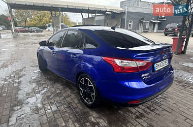 Седан Ford Focus 2013 в 