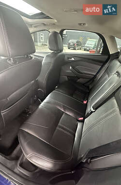 Седан Ford Focus 2013 в 