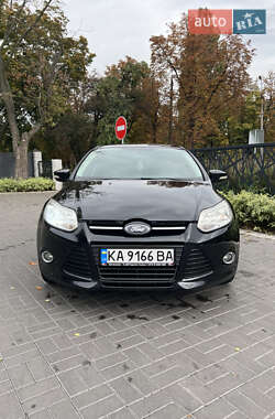 Седан Ford Focus 2013 в 
