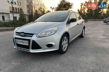 Седан Ford Focus 2012 в 