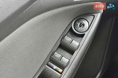 Седан Ford Focus 2013 в 