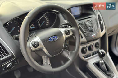 Универсал Ford Focus 2012 в 