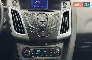 Универсал Ford Focus 2013 в 