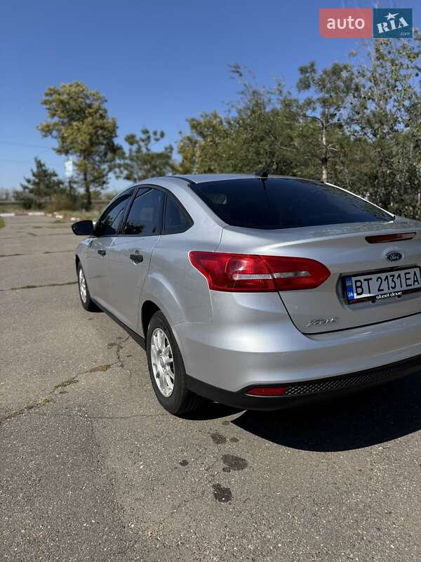 Седан Ford Focus 2015 в Николаеве
