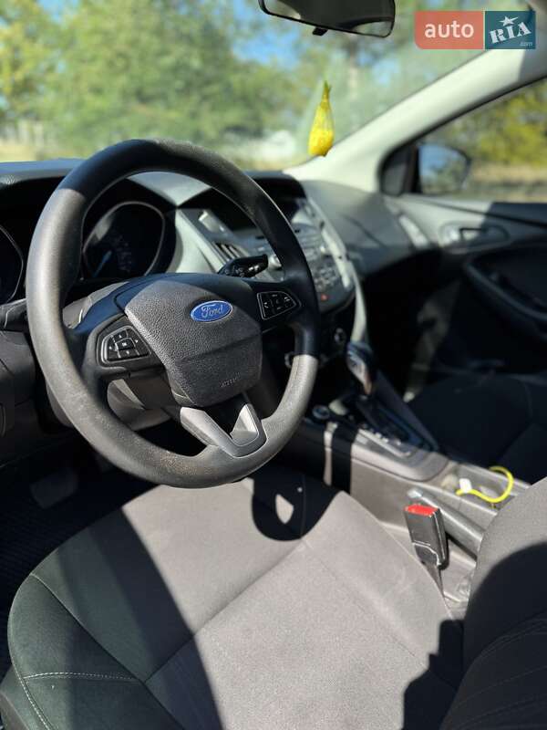 Седан Ford Focus 2015 в Николаеве