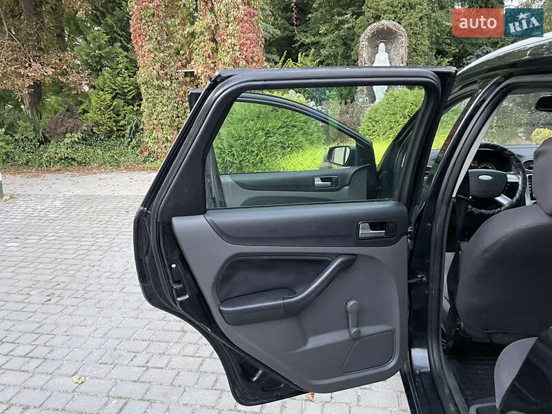 Универсал Ford Focus 2006 в Львове