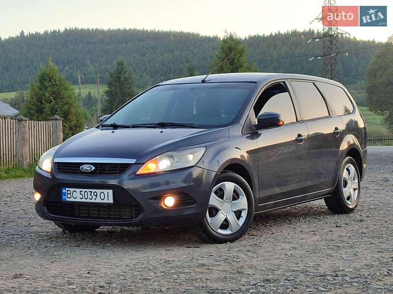 Универсал Ford Focus 2010 в Старом Самборе
