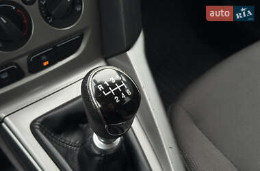 Универсал Ford Focus 2013 в 
