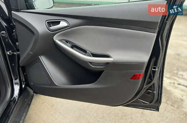 Универсал Ford Focus 2013 в 