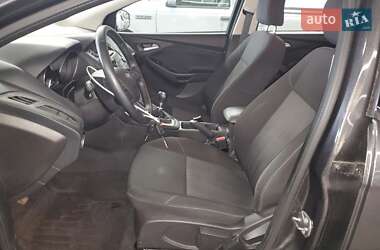 Седан Ford Focus 2015 в 