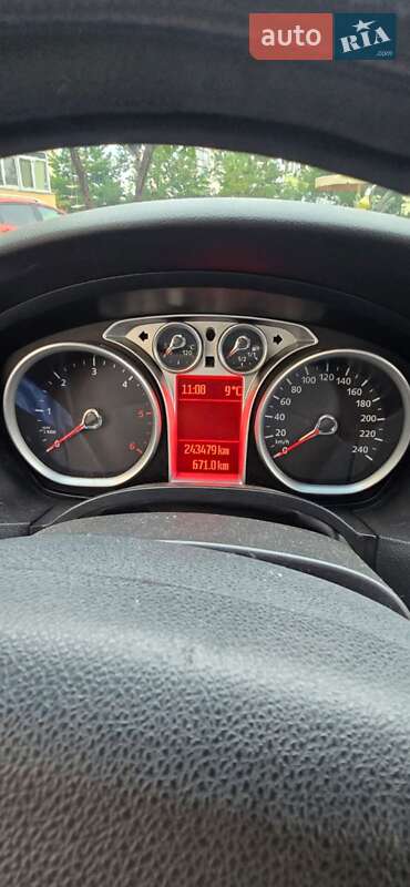 Універсал Ford Focus 2008 в Чернівцях
