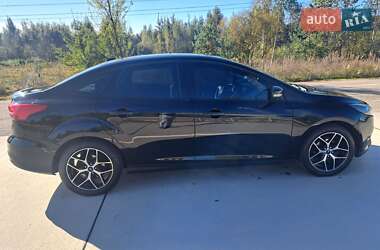 Седан Ford Focus 2017 в 