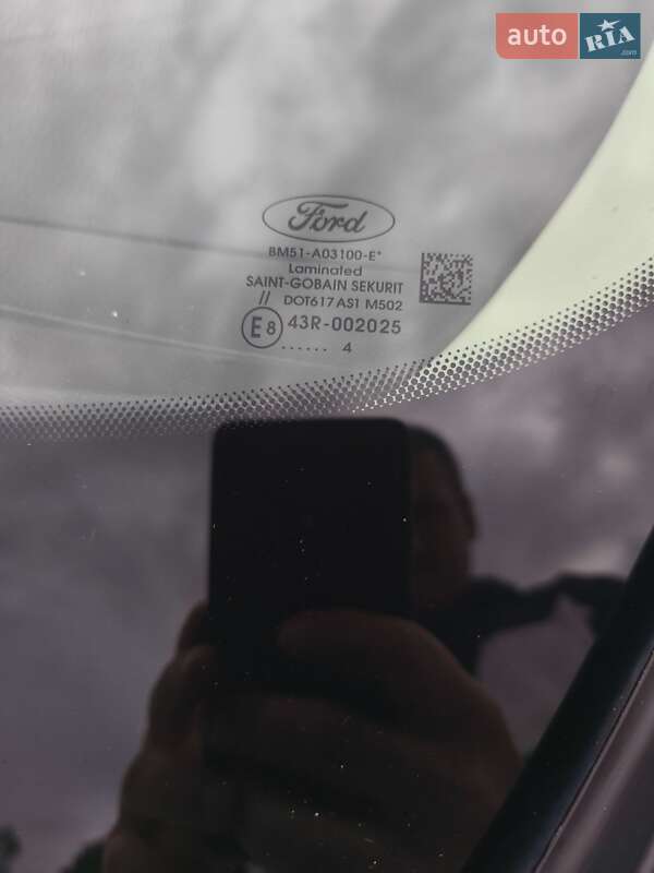 Хэтчбек Ford Focus 2014 в Каменском