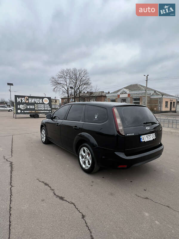 Универсал Ford Focus 2009 в Черняхове