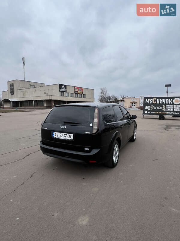 Универсал Ford Focus 2009 в Черняхове