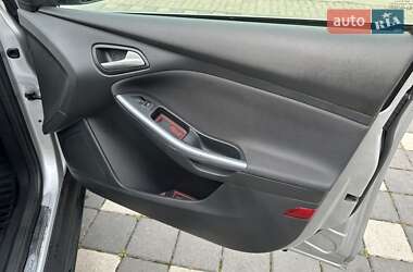 Универсал Ford Focus 2012 в 