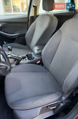 Универсал Ford Focus 2012 в 