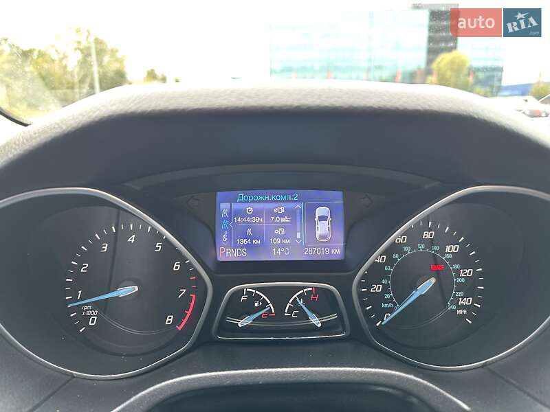 Хэтчбек Ford Focus 2013 в Киеве