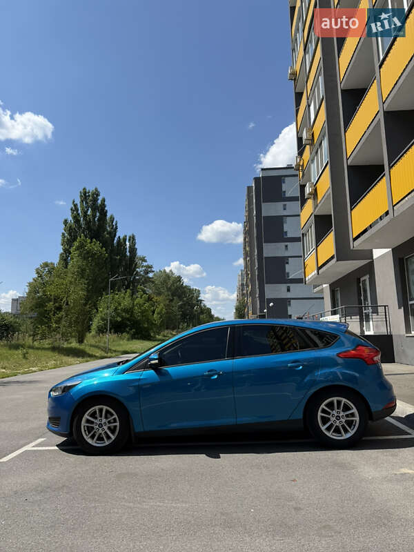 Хетчбек Ford Focus 2015 в Києві фото 3 Хетчбек Ford Focus 2015 в Києві