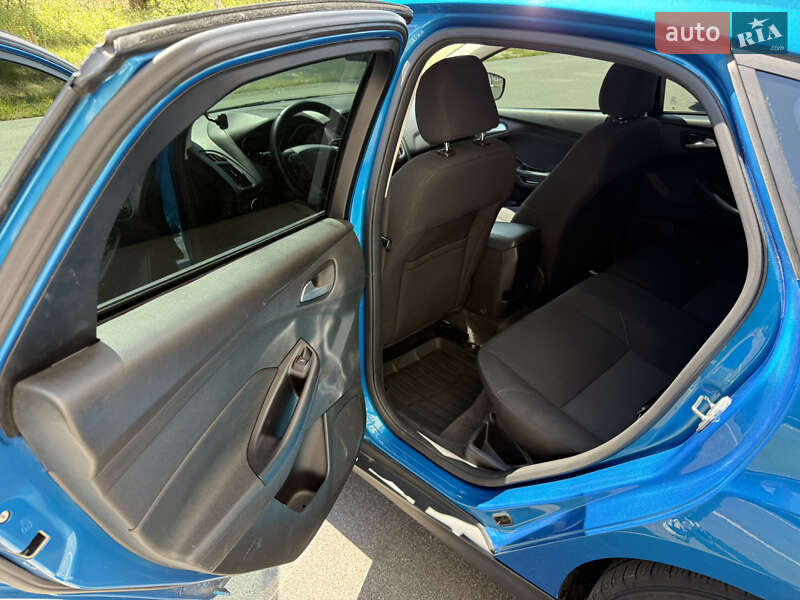 Хетчбек Ford Focus 2015 в Києві фото 12 Хетчбек Ford Focus 2015 в Києві
