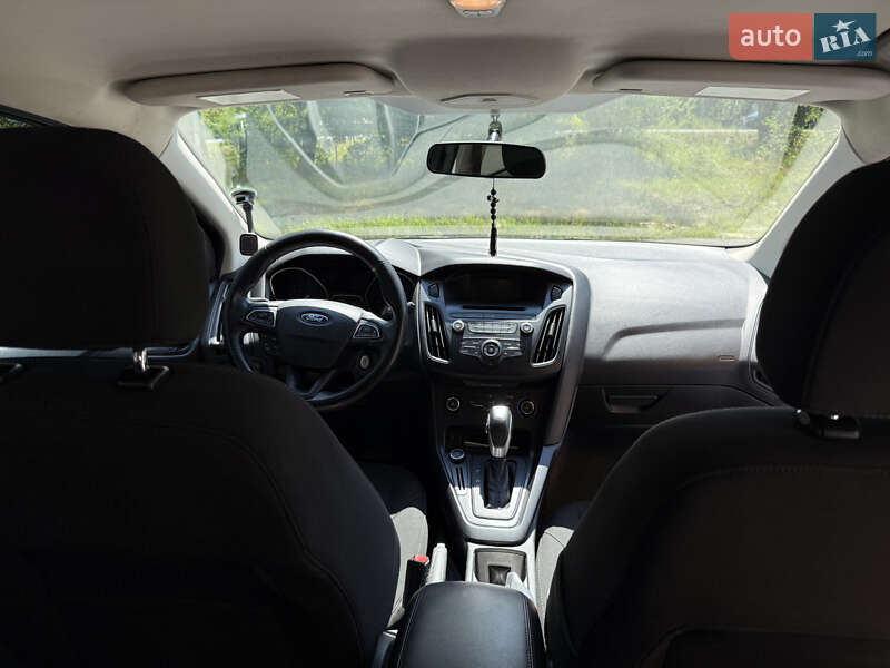 Хетчбек Ford Focus 2015 в Києві фото 15 Хетчбек Ford Focus 2015 в Києві