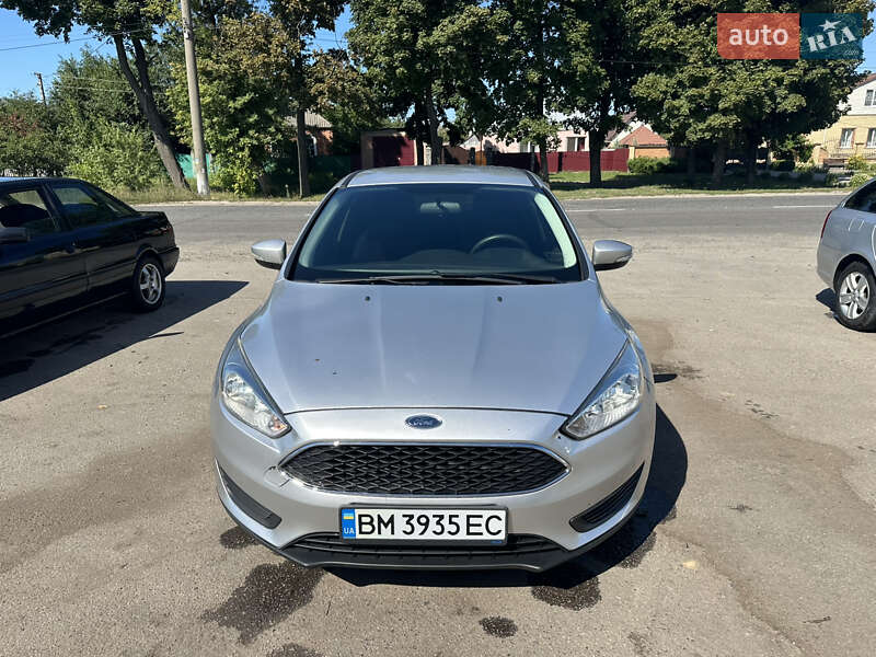 Седан Ford Focus 2015 в Охтирці