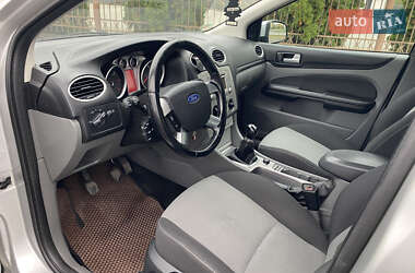 Универсал Ford Focus 2010 в 