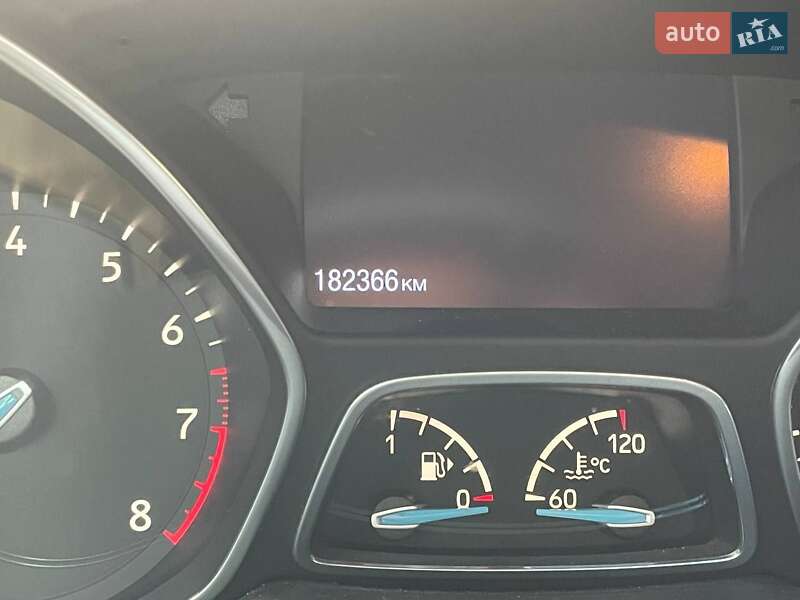 Седан Ford Focus 2015 в Києві