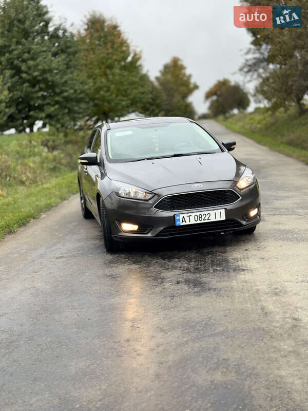 Седан Ford Focus 2017 в Тлумаче
