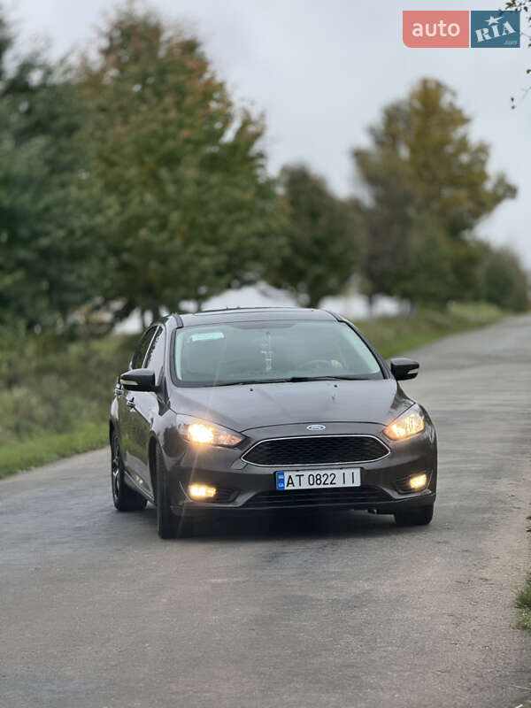 Седан Ford Focus 2017 в Тлумаче