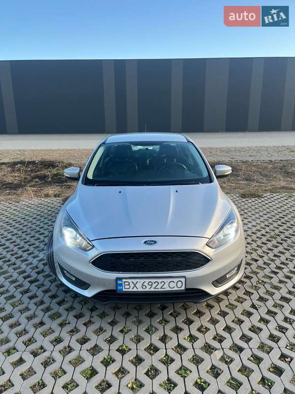 Седан Ford Focus 2016 в Хмельницькому