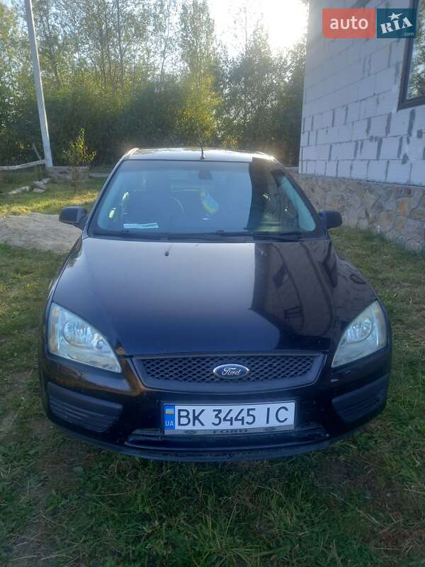Седан Ford Focus 2005 в Ровно